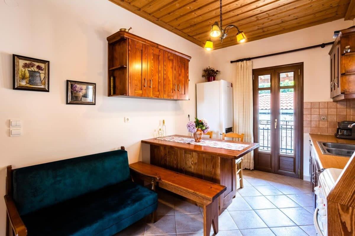 Stemnitsa Stone Residence - Comfy Mountain Getaway Eksteriør bilde