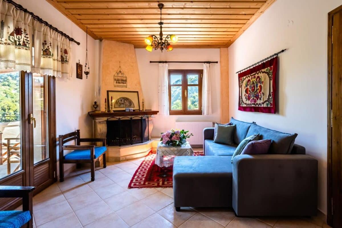 Stemnitsa Stone Residence - Comfy Mountain Getaway Eksteriør bilde